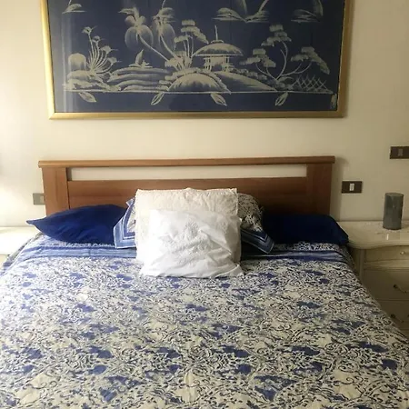 One Bedroom With View At Τέρνι