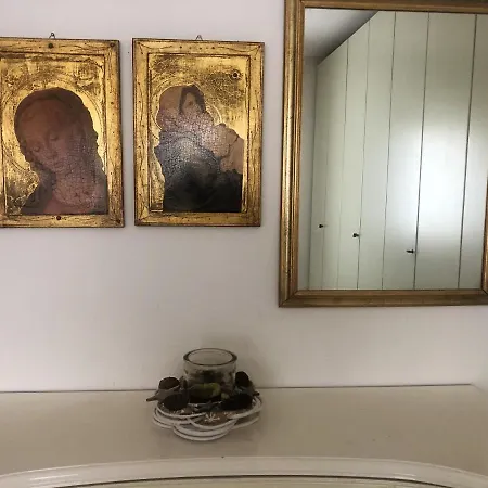 One Bedroom With View At Τέρνι